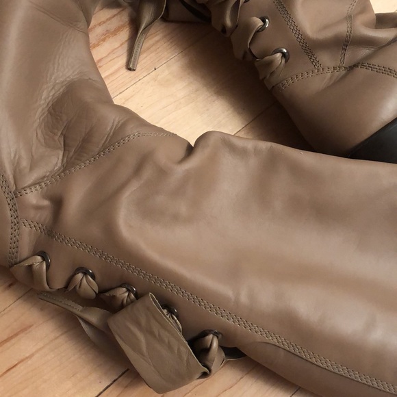 VALENTINO BOOTS NUDE natural Leather Size 38 14” at the calf - Picture 5 of 10